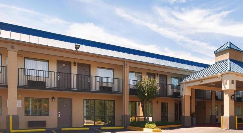 Days Inn Little Rock South מראה חיצוני תמונה